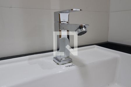 Lavabo de casa à venda com 4 quartos, 132m² em Parque das Nações, Santo André