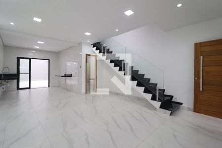 Sala de casa à venda com 4 quartos, 132m² em Parque das Nações, Santo André