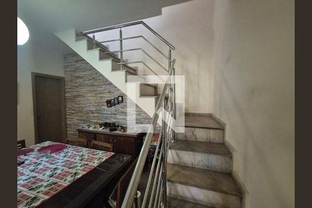 Casa à venda com 3 quartos, 221m² em Jardim Montanhês, Belo Horizonte