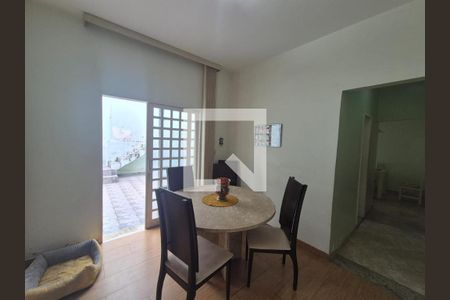 Casa à venda com 3 quartos, 221m² em Jardim Montanhês, Belo Horizonte