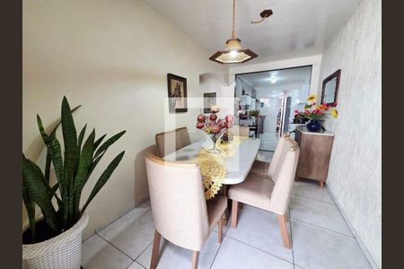 Casa à venda com 4 quartos, 170m² em Conjunto Ademar Maldonado, Belo Horizonte