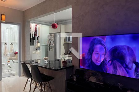 Sala de casa de condomínio para alugar com 2 quartos, 98m² em Gonzaga, Santos