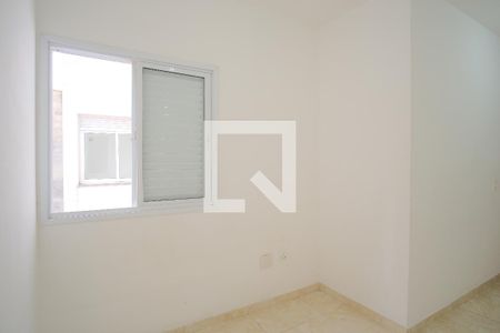 Quarto 2 de apartamento para alugar com 2 quartos, 49m² em Vila Carlos de Campos, São Paulo