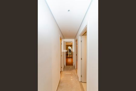 Corredor de apartamento para alugar com 3 quartos, 127m² em Barro Preto, Belo Horizonte