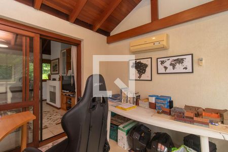 Sala 2 de casa de condomínio à venda com 3 quartos, 340m² em Ipanema, Porto Alegre