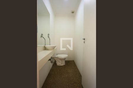 Lavabo de apartamento à venda com 3 quartos, 105m² em Vila Andrade, São Paulo