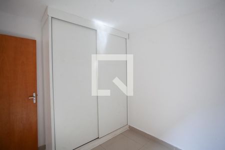 Quarto 2 de apartamento para alugar com 2 quartos, 60m² em Manacás, Belo Horizonte