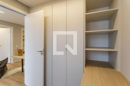 Quarto 1 de apartamento para alugar com 2 quartos, 40m² em Vila Olímpia, São Paulo