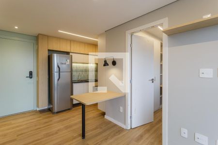 Sala de apartamento para alugar com 2 quartos, 40m² em Vila Olímpia, São Paulo