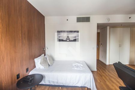Quarto de apartamento para alugar com 1 quarto, 40m² em Alphaville Industrial, Barueri