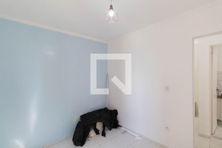 Quarto 1 de apartamento para alugar com 2 quartos, 50m² em Vila Carmosina, São Paulo