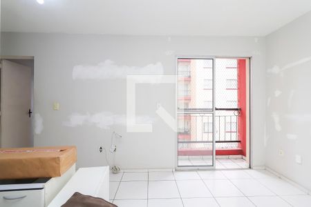 Sala de apartamento para alugar com 2 quartos, 48m² em Vila Carmosina, São Paulo