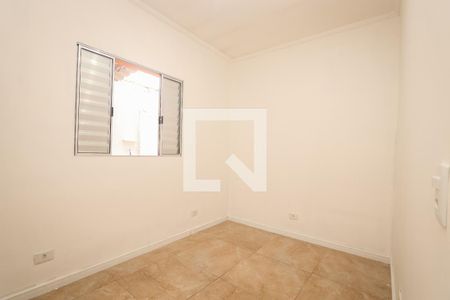 Quarto 1 de casa para alugar com 2 quartos, 120m² em Parque Pinheiros, Taboão da Serra
