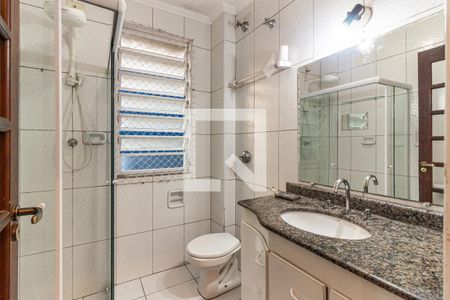 Banheiro de apartamento para alugar com 1 quarto, 35m² em República, São Paulo