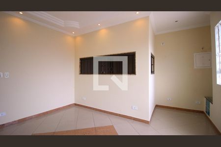 Sala de casa para alugar com 2 quartos, 90m² em Vila Antonieta, São Paulo