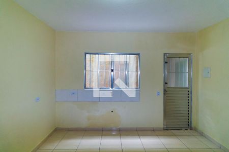 Sala/Cozinha de casa para alugar com 1 quarto, 32m² em Jardim Vera Cruz(zona Leste), São Paulo