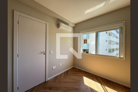 Suíte de apartamento à venda com 1 quarto, 43m² em Moinhos de Vento, Porto Alegre