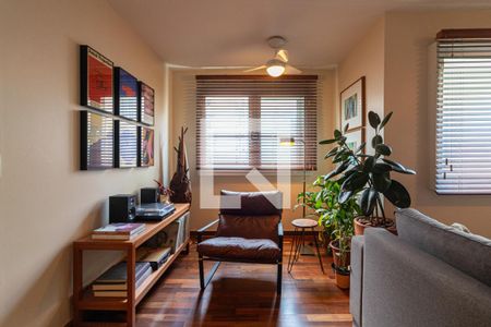 Sala de Leitura de apartamento à venda com 2 quartos, 80m² em Vila Nova Conceição, São Paulo