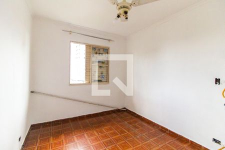 Quarto 1 de apartamento para alugar com 2 quartos, 60m² em Jardim Lucinda, São Paulo