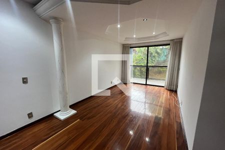 Sala de apartamento para alugar com 3 quartos, 240m² em Jardim Guanabara, Rio de Janeiro