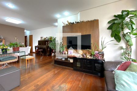 Sala de Estar de apartamento à venda com 4 quartos, 180m² em Funcionários, Belo Horizonte