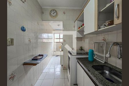 Cozinha de apartamento para alugar com 2 quartos, 85m² em Embaré, Santos