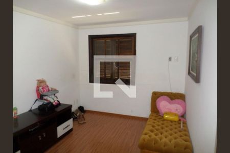 Casa à venda com 6 quartos, 400m² em Interlagos, São Paulo