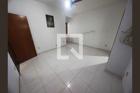 Casa à venda com 3 quartos, 204m² em Bancários, Rio de Janeiro