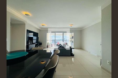Apartamento à venda com 3 quartos, 110m² em Vila Alexandria, São Paulo