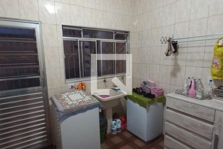 Casa à venda com 3 quartos, 136m² em Vila Jacuí, São Paulo