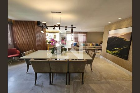 Apartamento à venda com 4 quartos, 215m² em Funcionários, Belo Horizonte