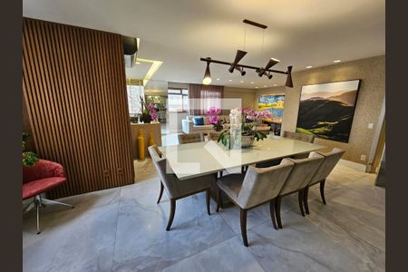 Apartamento à venda com 4 quartos, 215m² em Funcionários, Belo Horizonte