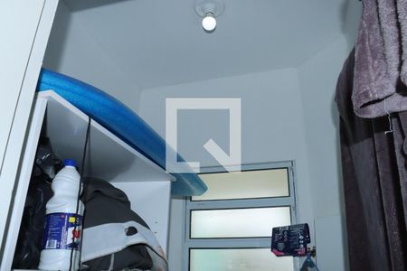 Sala de casa de condomínio para alugar com 2 quartos, 148m² em Chácara Ondas Verdes, Cotia