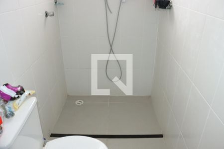 Banheiro Social de casa de condomínio para alugar com 2 quartos, 148m² em Chácara Ondas Verdes, Cotia