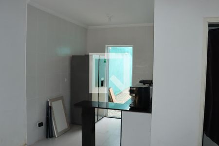 Sala de casa de condomínio para alugar com 2 quartos, 148m² em Chácara Ondas Verdes, Cotia