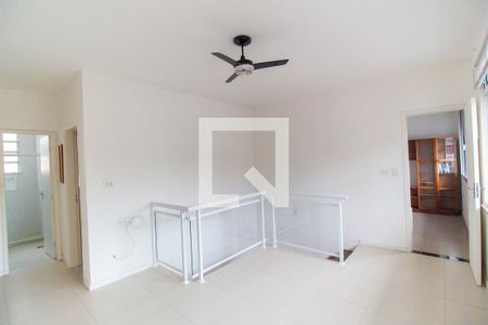 Casa à venda com 4 quartos, 500m² em Largo da Batalha, Niterói