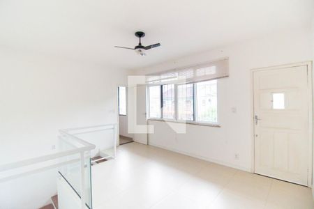 Casa à venda com 4 quartos, 500m² em Largo da Batalha, Niterói