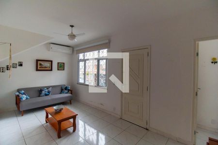 Casa à venda com 4 quartos, 500m² em Largo da Batalha, Niterói