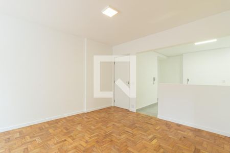 Sala de apartamento à venda com 2 quartos, 77m² em Vila Olímpia, São Paulo