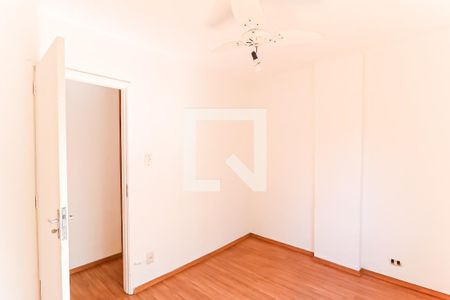 Quarto de apartamento à venda com 2 quartos, 52m² em Inhaúma, Rio de Janeiro