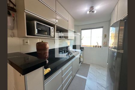 Cozinha de apartamento para alugar com 4 quartos, 150m² em Itapoã, Belo Horizonte