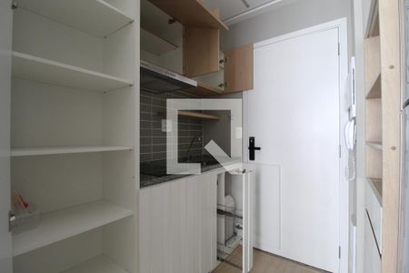 Sala/Cozinha de kitnet/studio à venda com 1 quarto, 25m² em Vila Nova Conceição, São Paulo