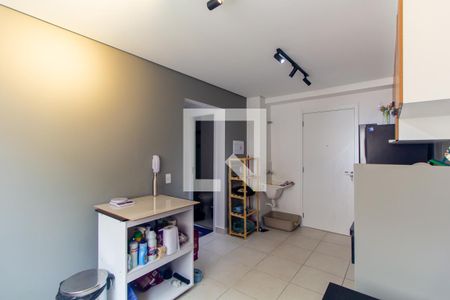Sala de apartamento para alugar com 2 quartos, 40m² em Vila Graciosa, São Paulo