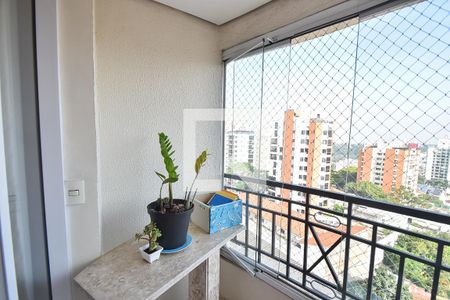 Varanda de apartamento para alugar com 3 quartos, 74m² em Vila Monumento, São Paulo