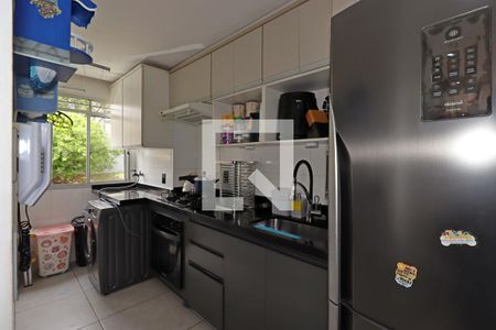 Cozinha de apartamento à venda com 2 quartos, 50m² em Vila Lutécia, Santo André
