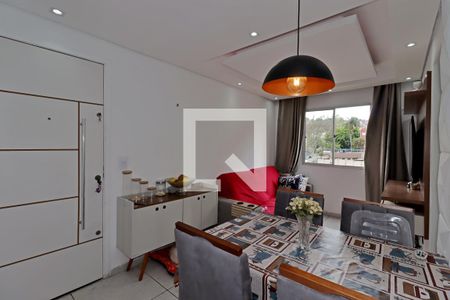 Sala de apartamento à venda com 2 quartos, 50m² em Vila Lutécia, Santo André