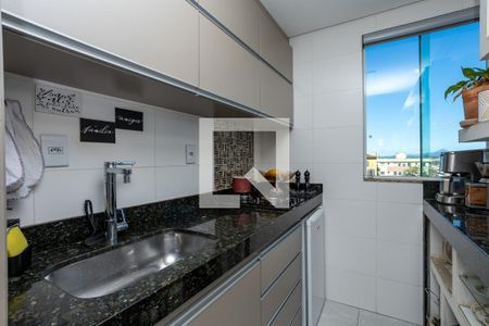 Cozinha de apartamento à venda com 3 quartos, 117m² em Vila Cloris, Belo Horizonte