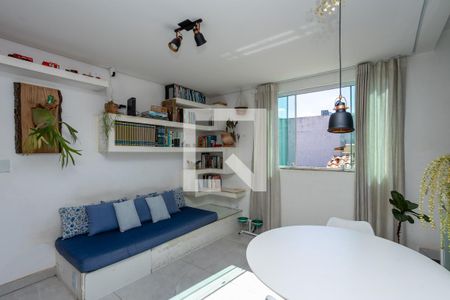 Sala de apartamento à venda com 3 quartos, 117m² em Vila Cloris, Belo Horizonte