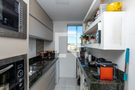 Cozinha de apartamento à venda com 3 quartos, 117m² em Vila Cloris, Belo Horizonte