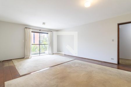 Sala de apartamento à venda com 3 quartos, 132m² em Moema, São Paulo